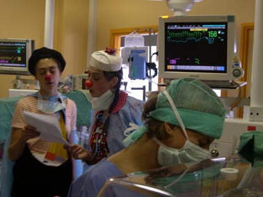 que celle de ces clowns surréalistes...
